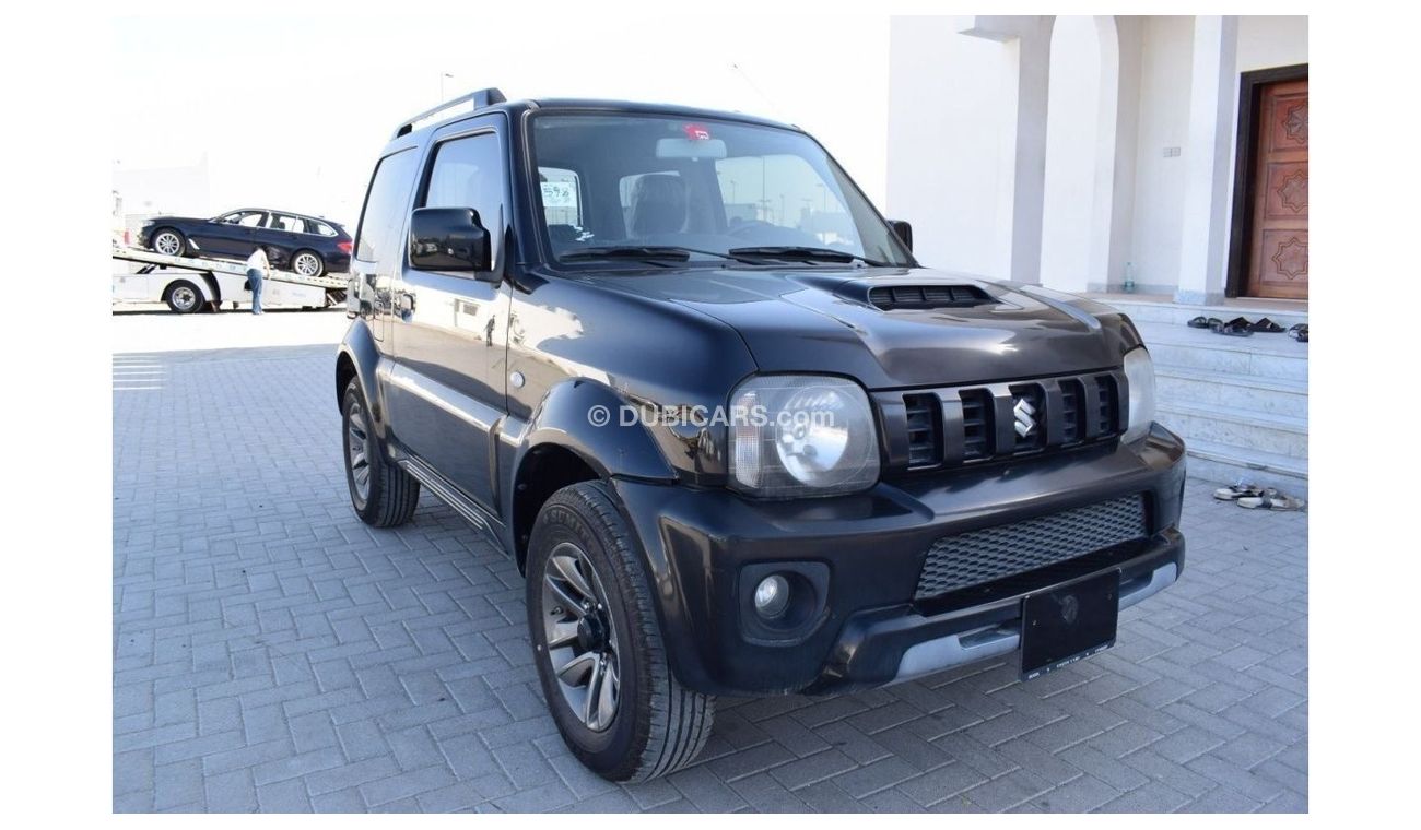 Suzuki Jimny GLX Suzuki Jimny 2 Door, Model:2017. Free of accident with low mileage