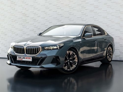 بي أم دبليو 520i M SPORT