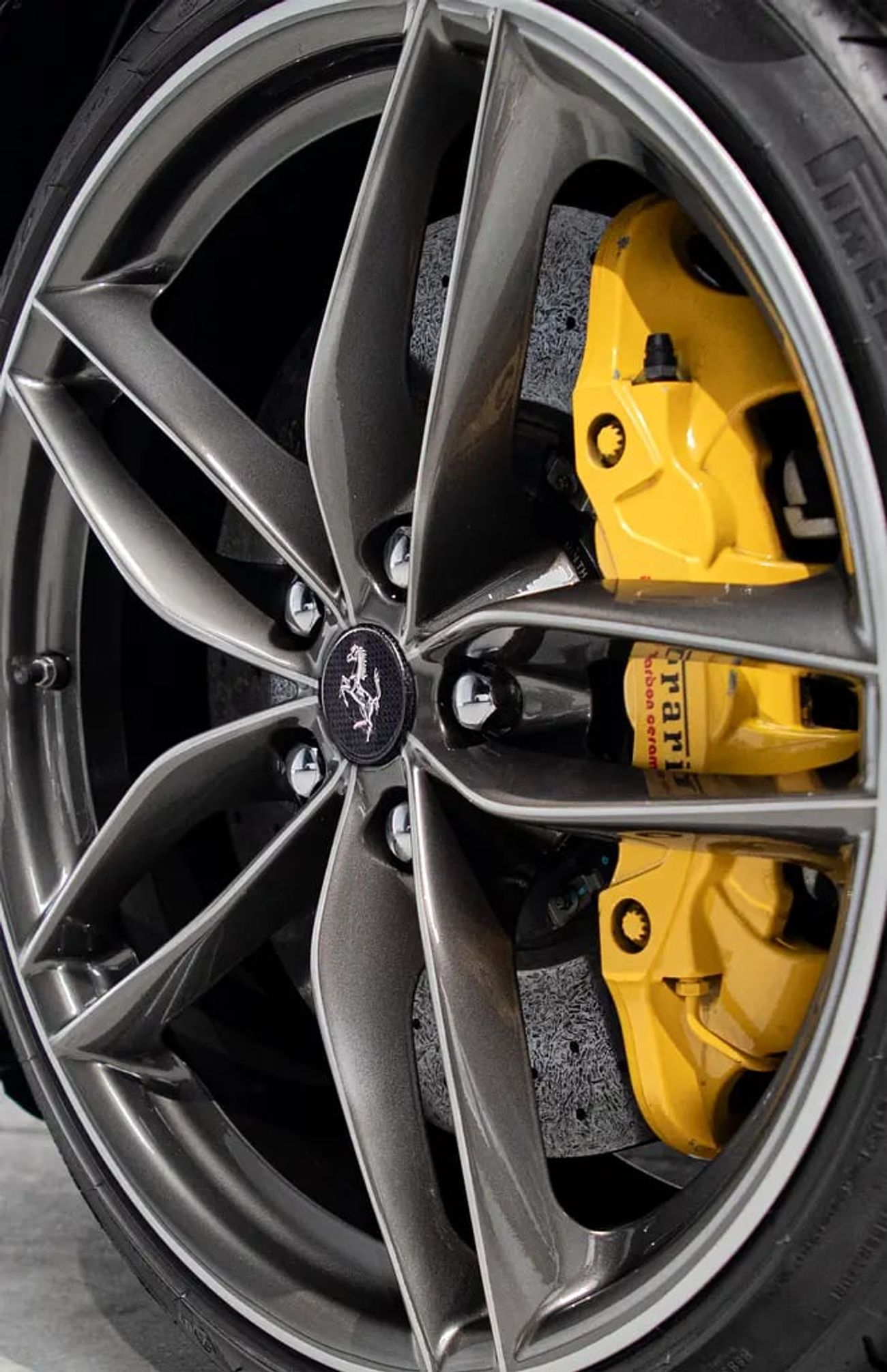 فيراري 488 GTB Standard