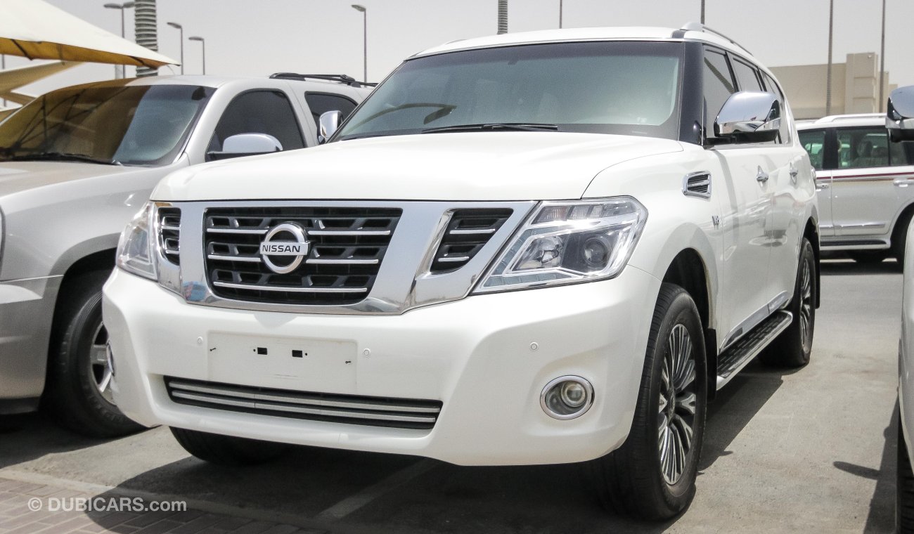 Nissan Patrol SE With Platinum badge