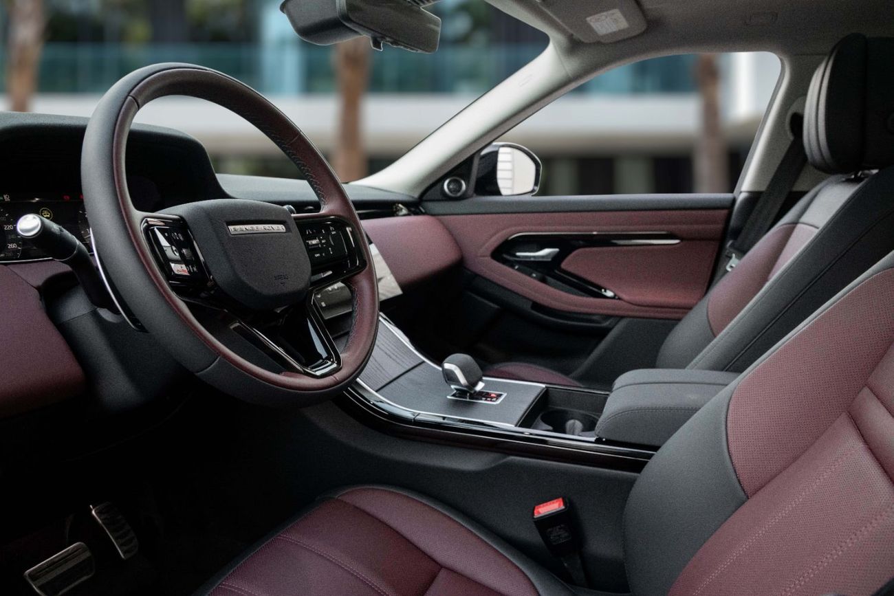 لاند روفر رانج روفر إيفوك Evoque SE P250 R-Dynamic | 3,721 P.M | 0% Downpayment | Magnificient Condition!