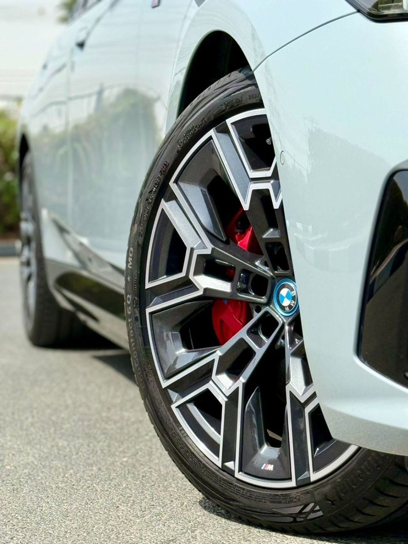 بي أم دبليو i5 BMW I5 | EDRIVE40 MSPORT | GCC SPECS | YEAR 2024 | UNDER WARRANTY AND SERVICE CONTRACT |