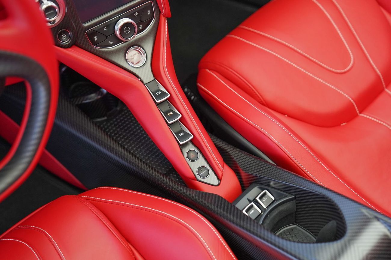 مكلارين 765LT LT SPYDER