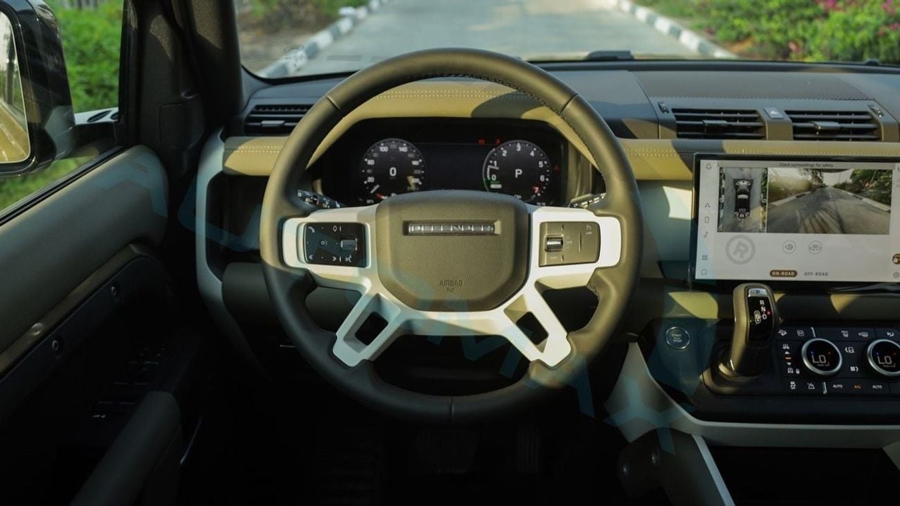 Land Rover Defender 110 X-Dynamic SE P400e Plug-in Hybrid 2025 With 5 Years Or 200,000 Km Warranty