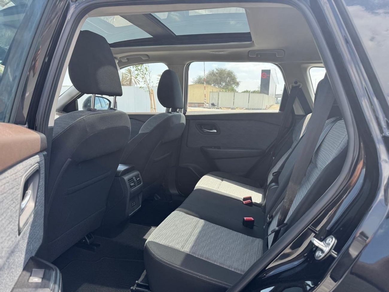 نيسان إكس تريل NISSAN XTRAIL 2024,PANORAMIC 2.5L 7,SEATER GCC Spices