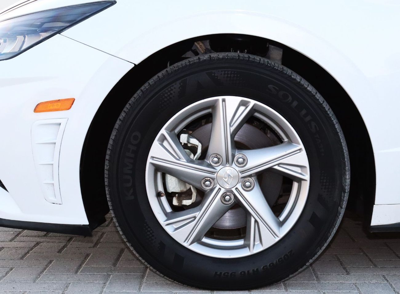 Hyundai Sonata Mid option Hyundai Sonata 2021 USA import in excellent condition