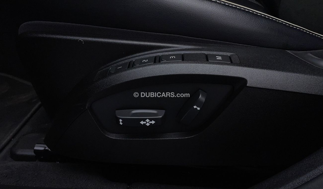 Volvo V40 T5 R DESIGN 2 | Under Warranty | Inspected on 150+ parameters