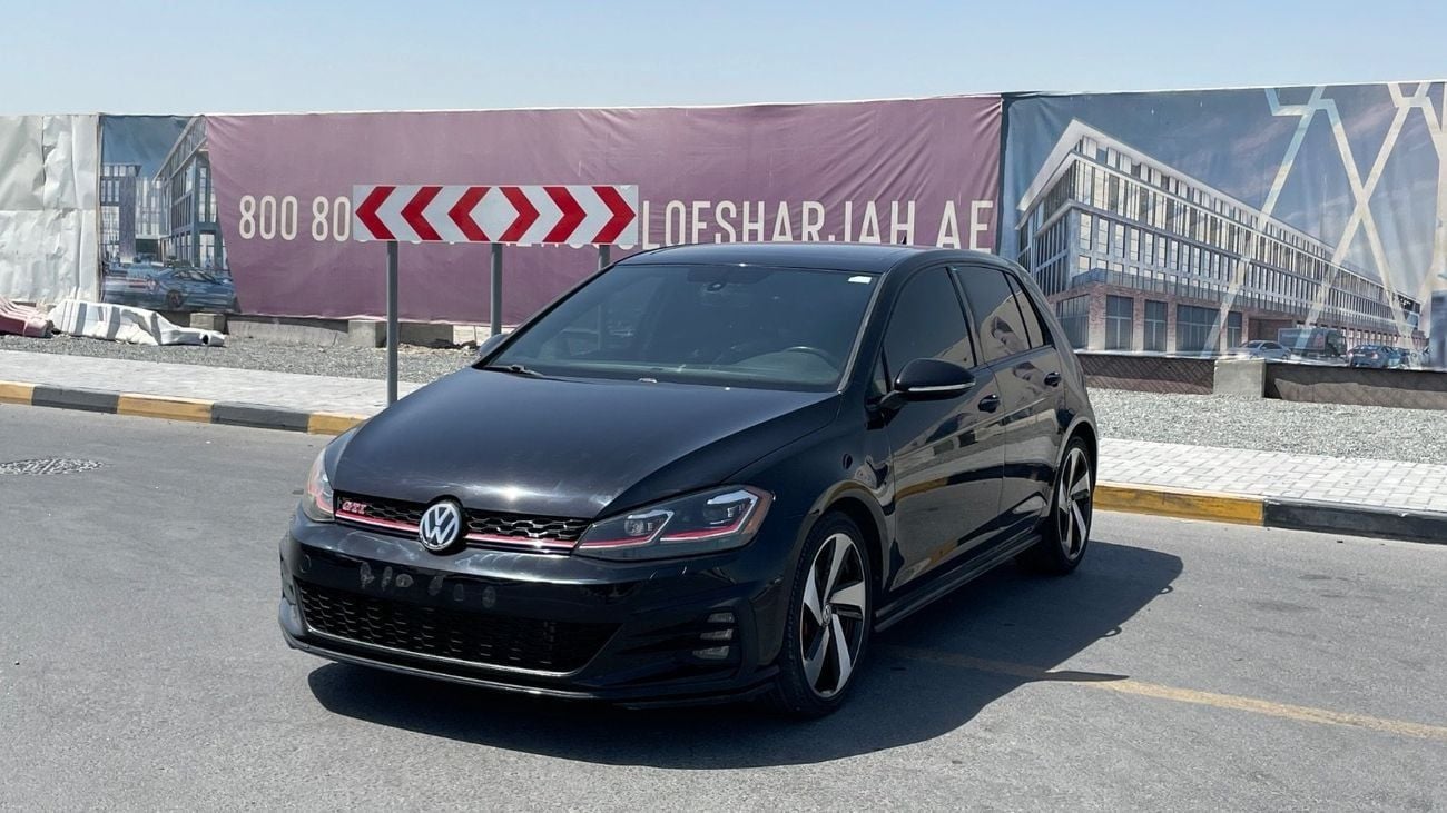 Volkswagen Golf GTI Sport 2.0T FuLL Option