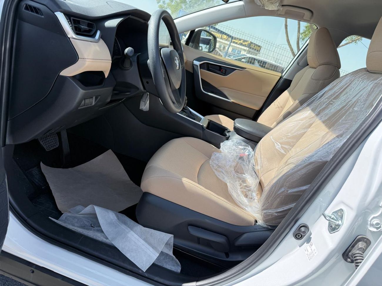 Toyota RAV4 2.5L (4WD) LE