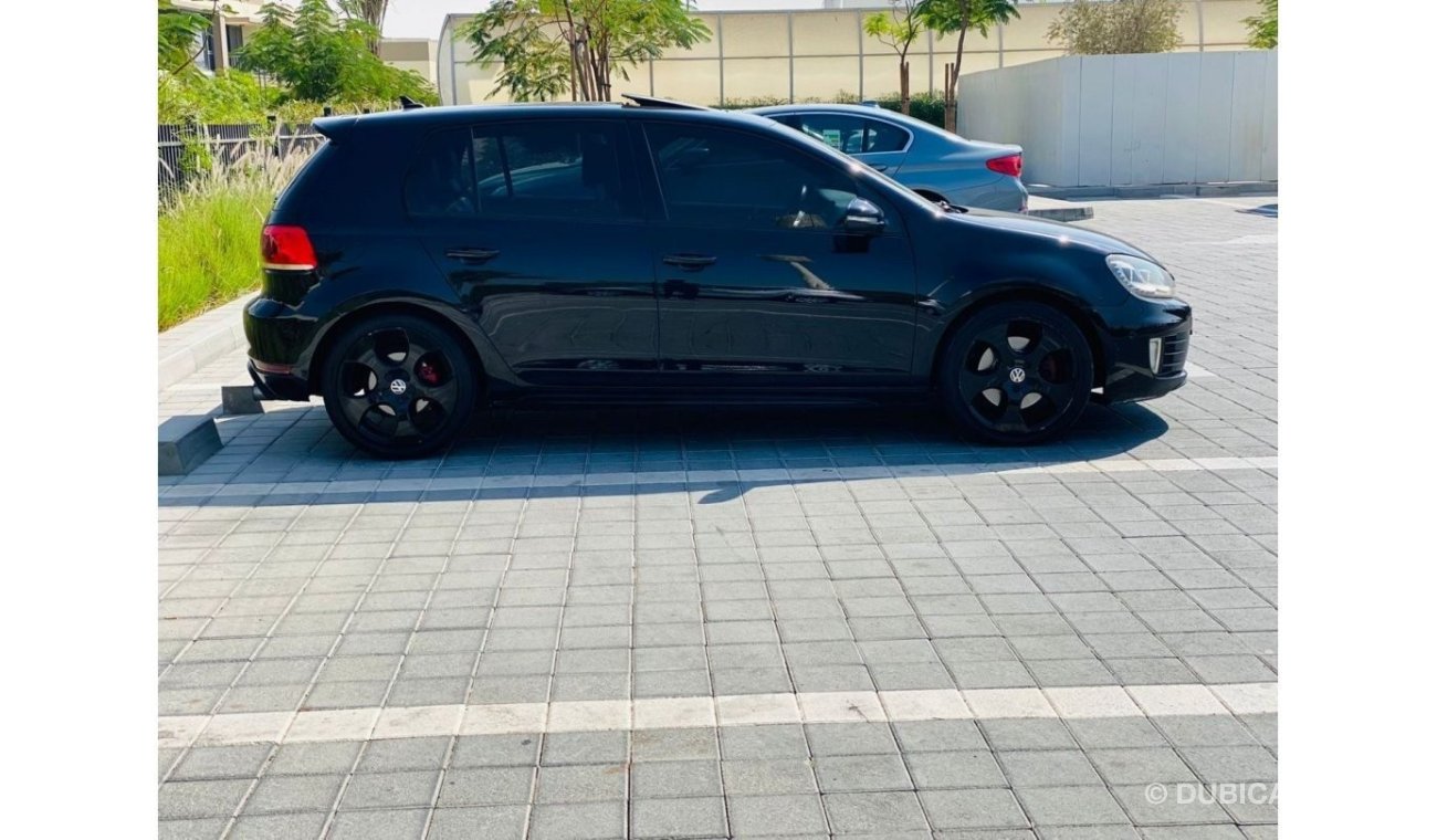Volkswagen Golf GTI || GCC || Original Paint || Fully Loaded || Very Well Maintained
