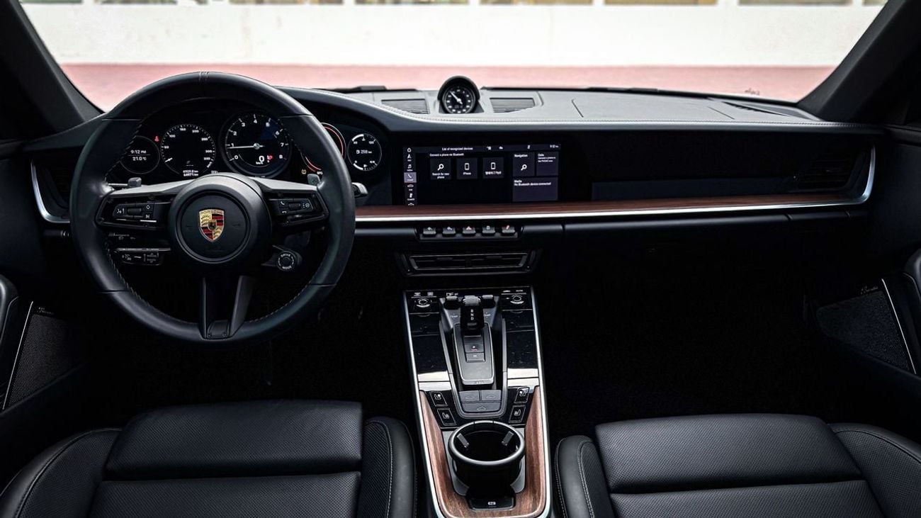 Porsche 911 Carrera 4S 3.0L (380 HP) Coupe