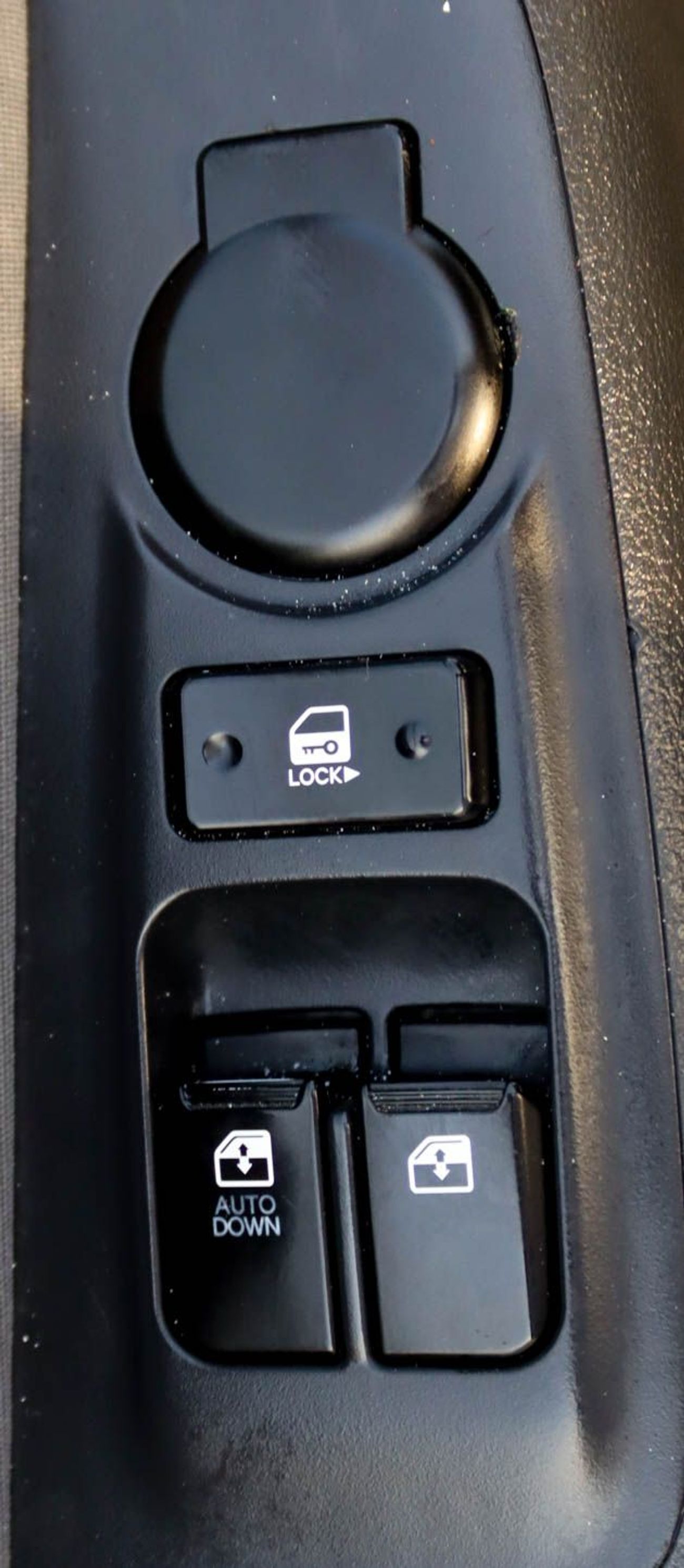 هيونداي H-1 Hyundai H1 2.4L VAN RWD 2020 GCC accident-free, in excellent condition, 820 P.M