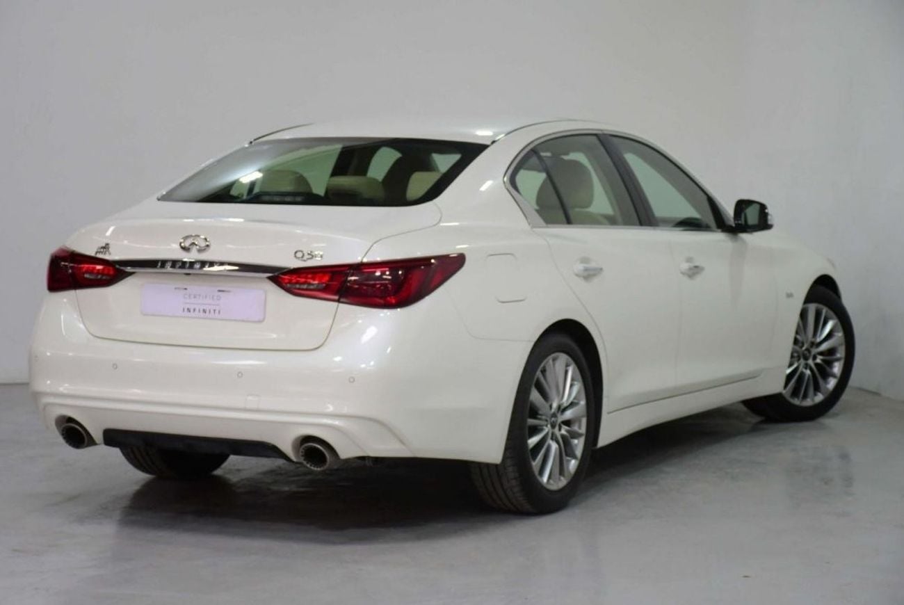إنفينيتي Q50 لاكس لاكس