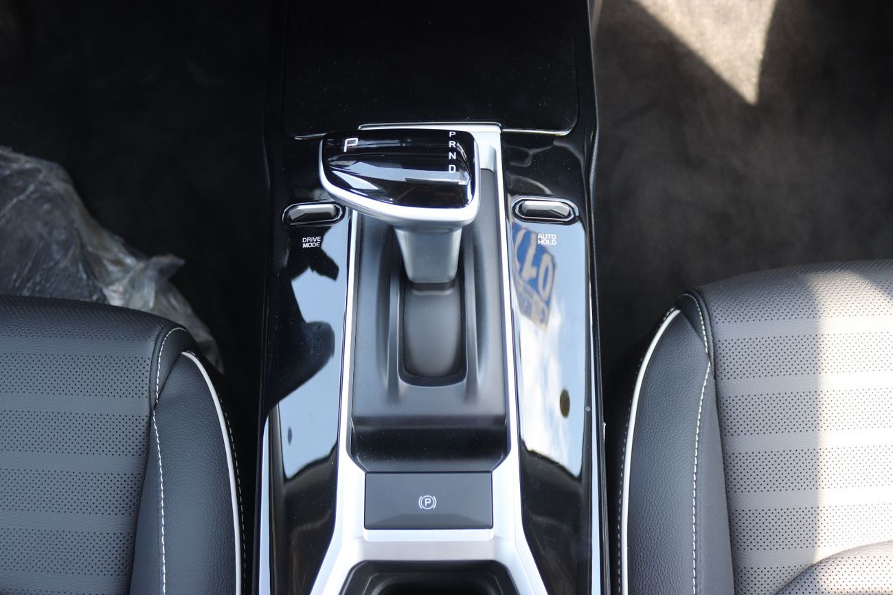 كيا K3 1.5L , PUSH START, SUNROOF, MODEL 2025