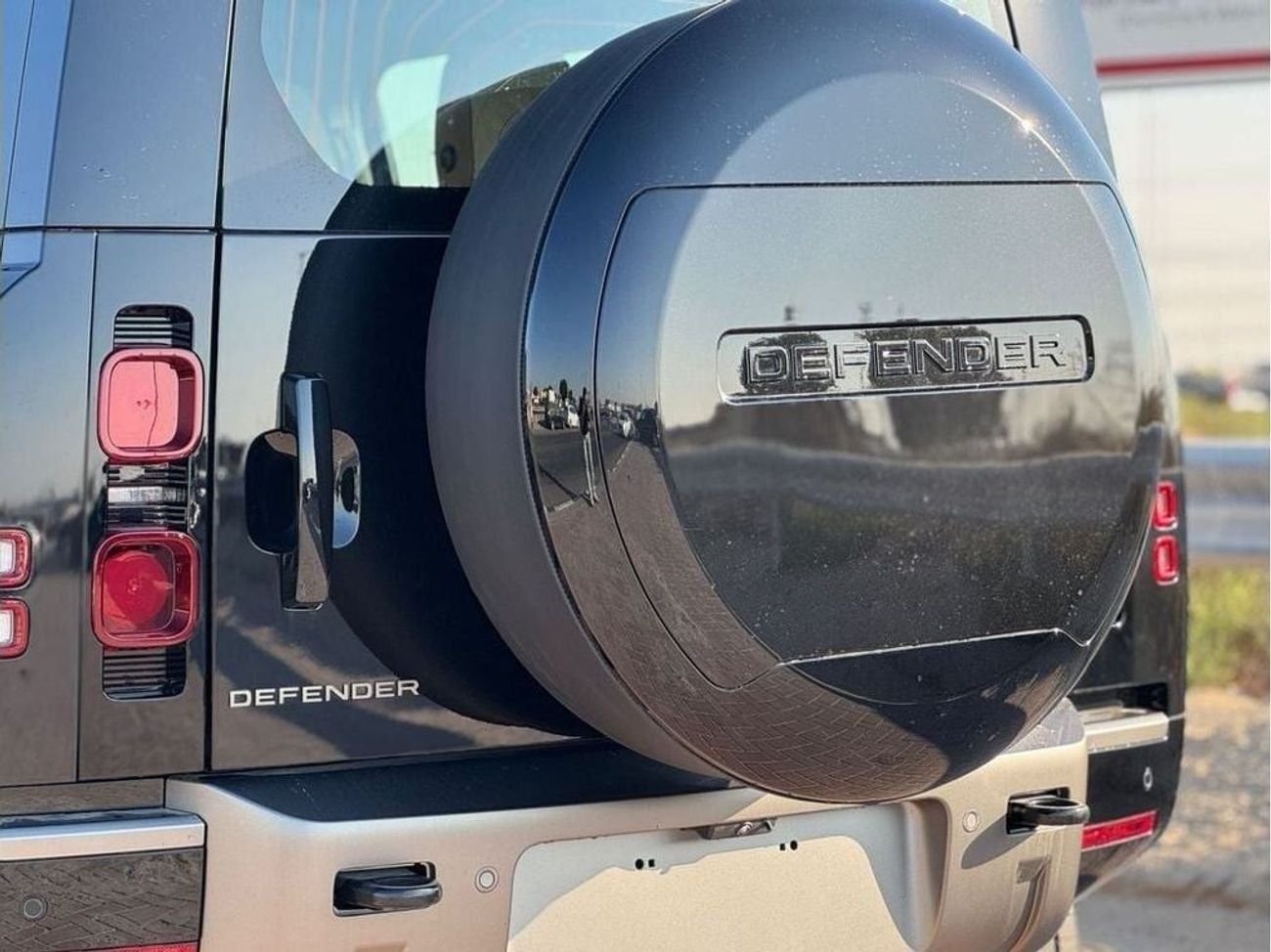 Land Rover Defender LAND ROVER DEFENDER 6 CYLINDER 3.0L 2025