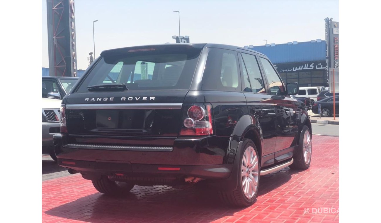 Land Rover Range Rover Sport HSE 2013 GCC SINGLE OWNER WITH FSH AL TAYER IN MINT CONDITION