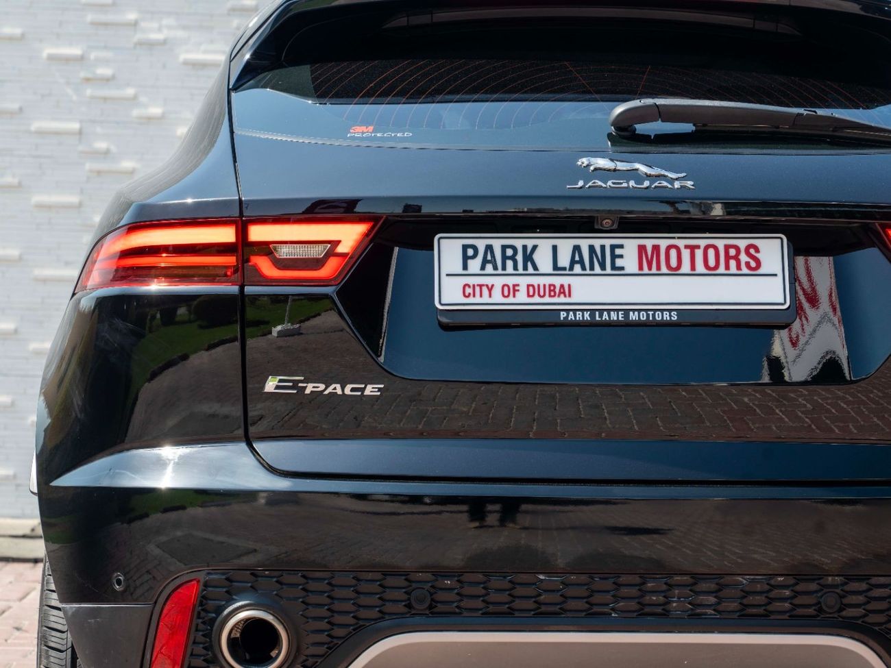 جاكوار E Pace AED 1,258 PM • E-PACE P200 AWD S • PRISTINE CONDITION