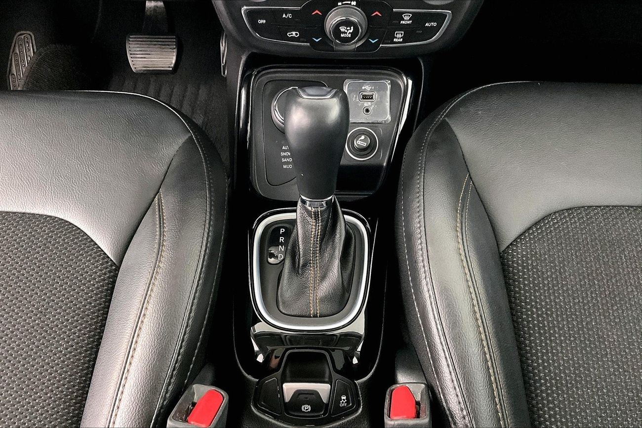 Hyundai Grand i10 Smart| 1 year free warranty | Exclusive Eid offer