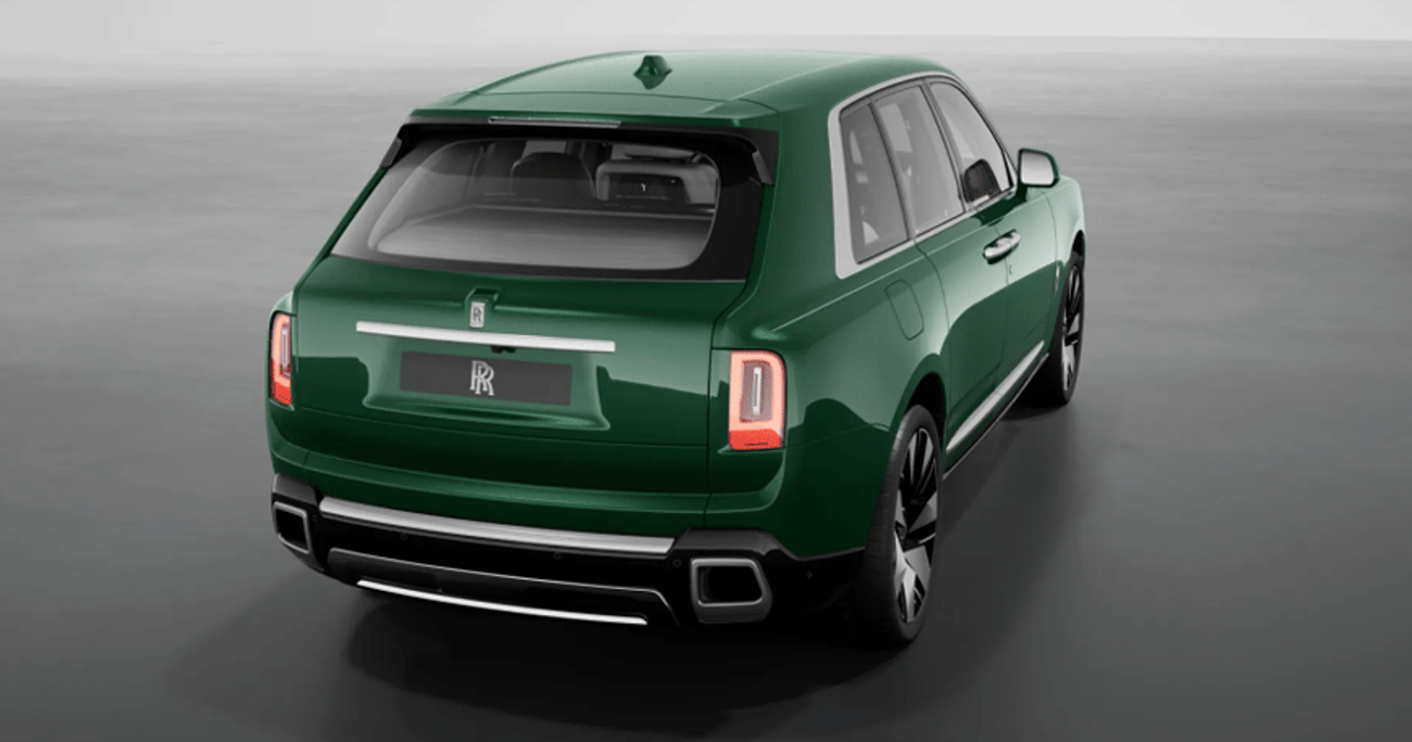 Rolls Royce Cullinan STD In LHD