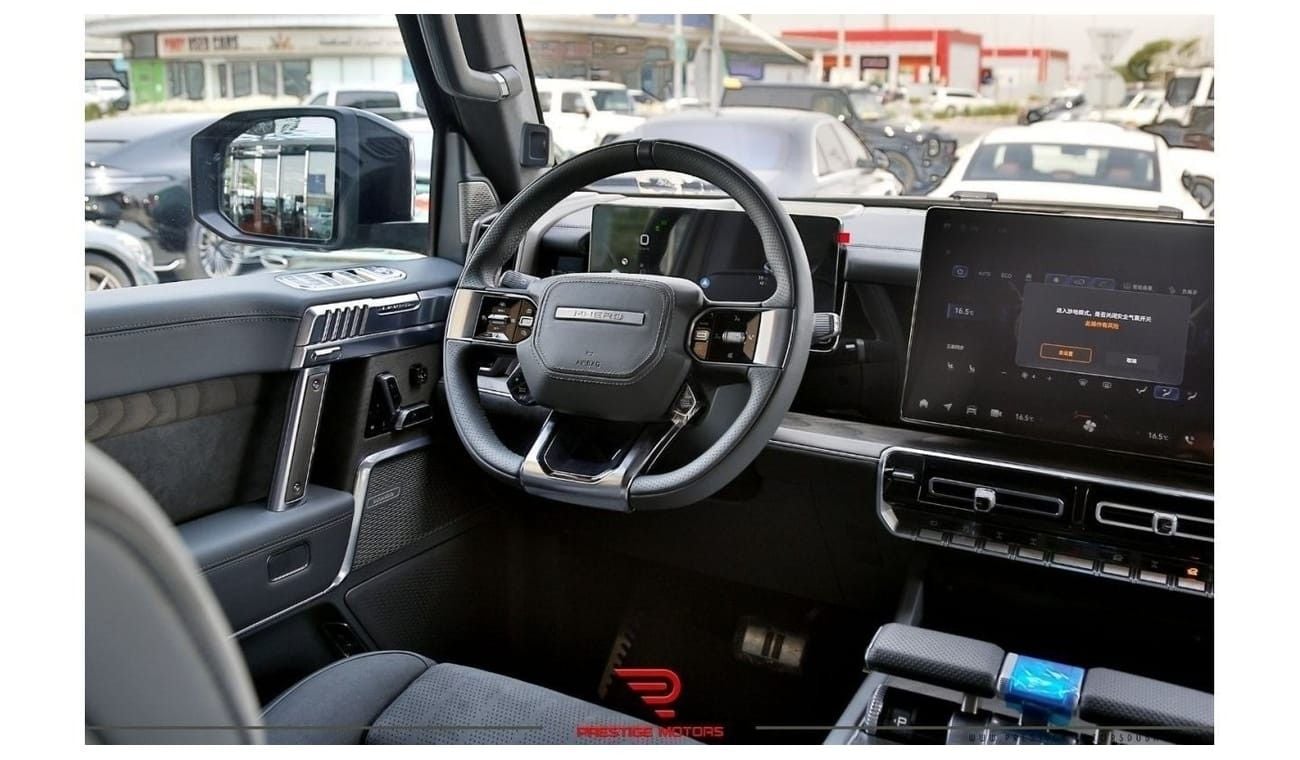 دونج فينج إم هيرو 917 Military-Inspired Hybrid SUV 2024