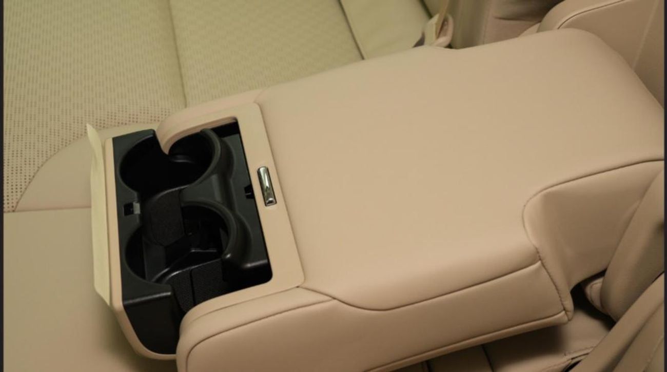 Toyota Land Cruiser VX 3.3L