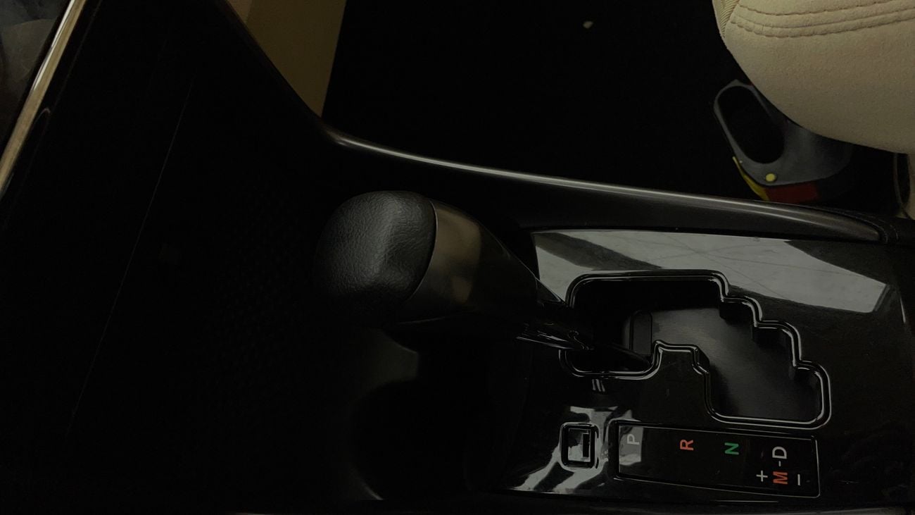 تويوتا يارس SE 1.5 | بدون دفعة مقدمة | اختبار القيادة في المنزل