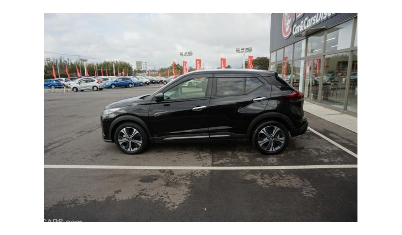 Nissan Kicks P15