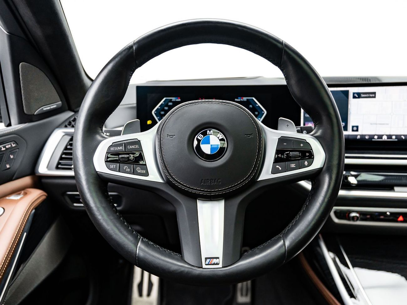 BMW X7 40i 3.0L BMW X7 xDrive40i, August 2028 BMW Warranty + Service Contract, Low KMs, GCC