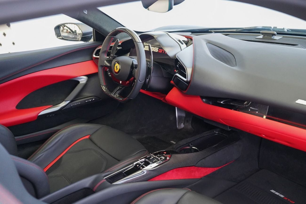 فيراري 296 GTB GTB 3.0T V6 PHEV
