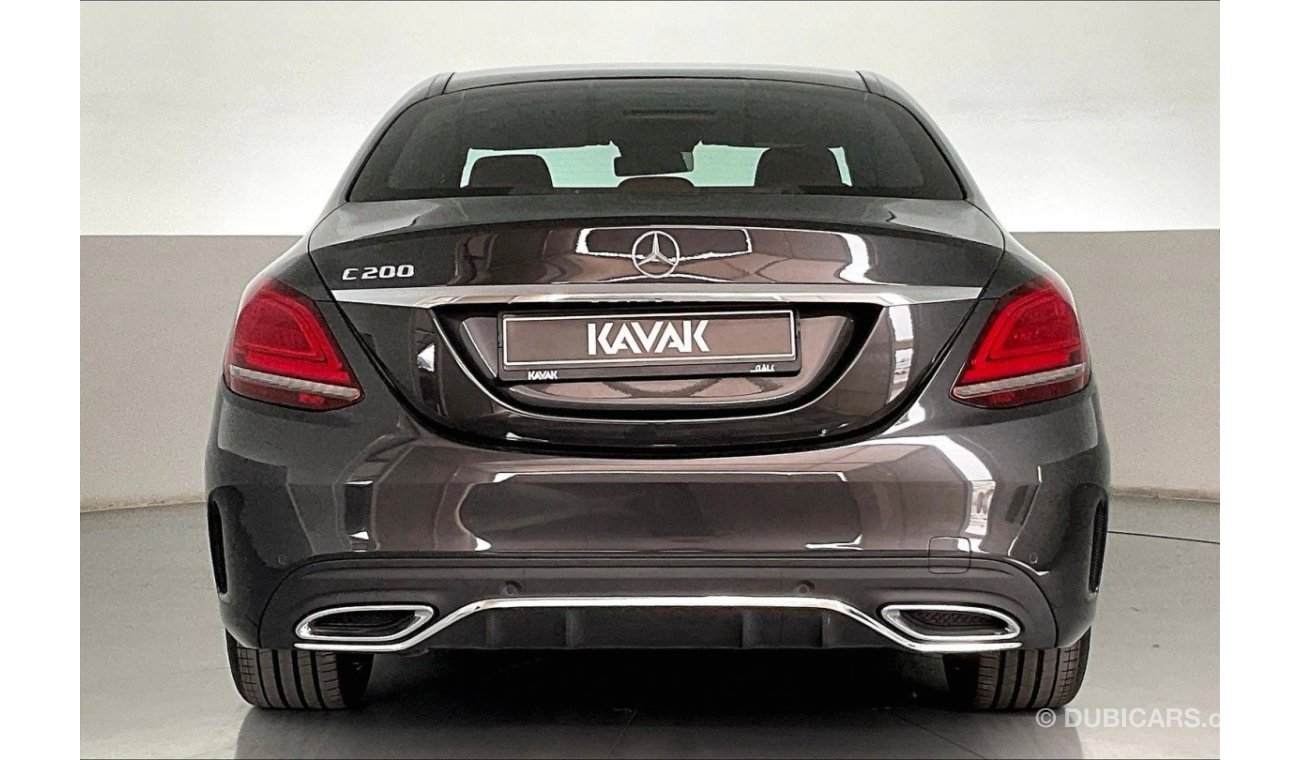 مرسيدس بنز C200 Premium (AMG Line) | سنة ضمان مجانية | نسبة التمويل 1.99% | خالية من أضرار الفيضانات