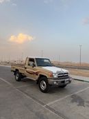 Toyota Land Cruiser Pickup 70