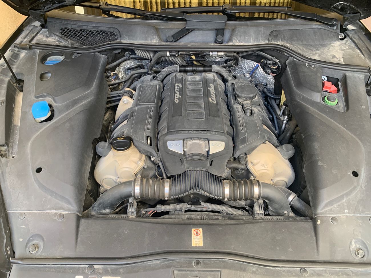 بورش كايان Turbo 4.8L (500 HP)