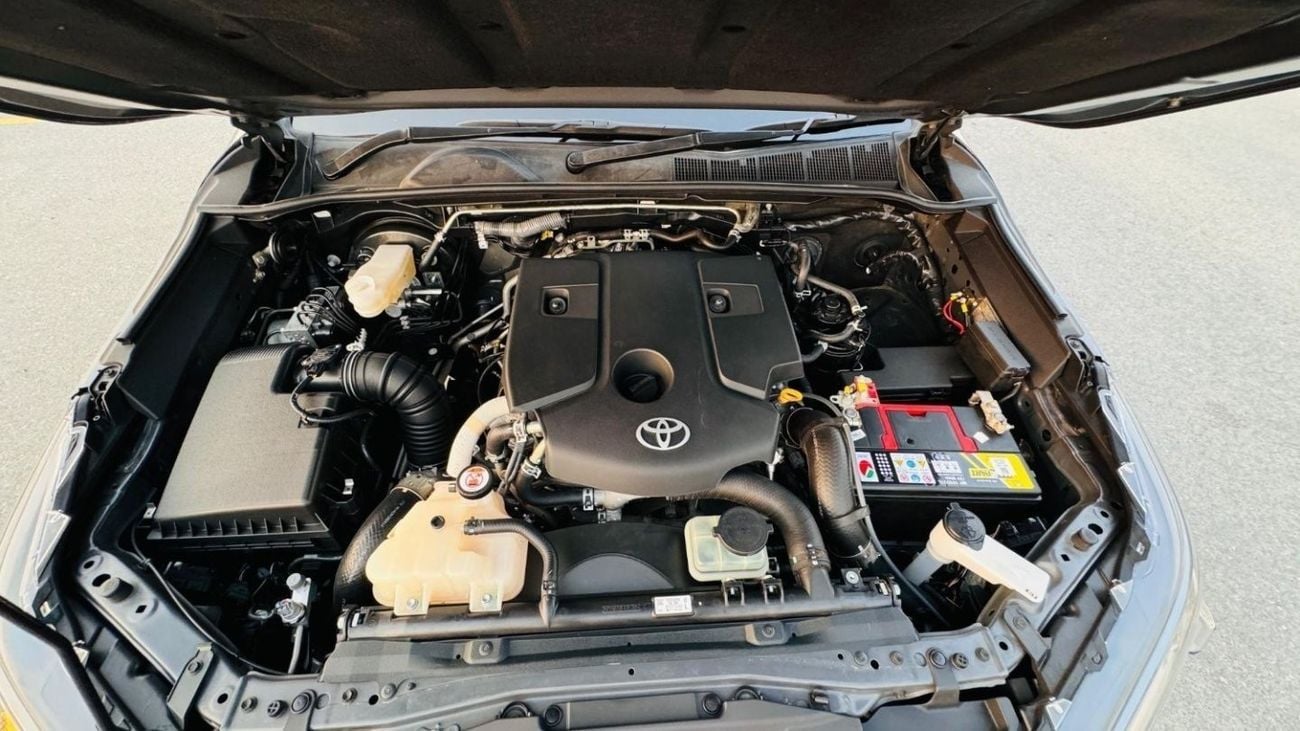 Toyota Hilux SMART CAB | 2022 | 2.8L DIESEL ENGINE |  IRON ROLL BAR | 4 X 4