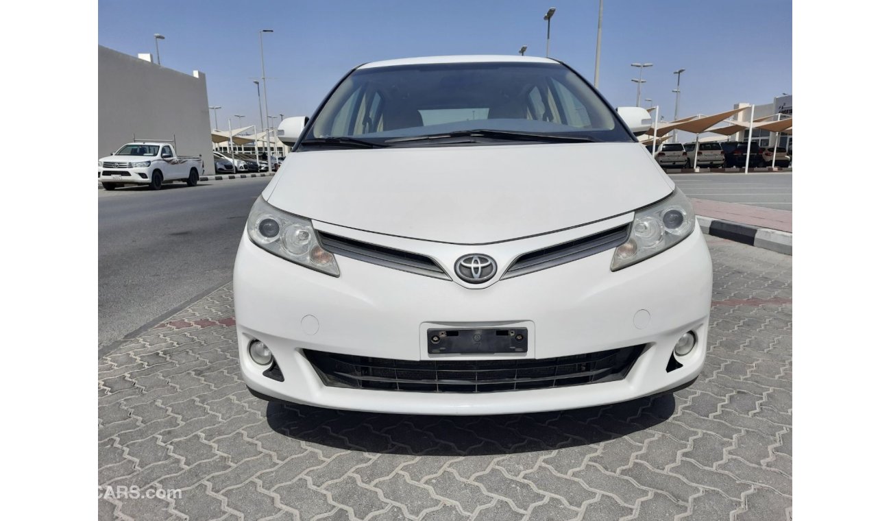 Toyota Previa Toyota previa model 2014 gcc very celen car