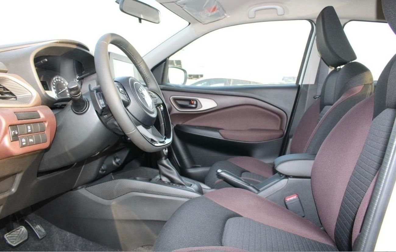 سوزوكي فرونكس GLX 1.5L Hybrid