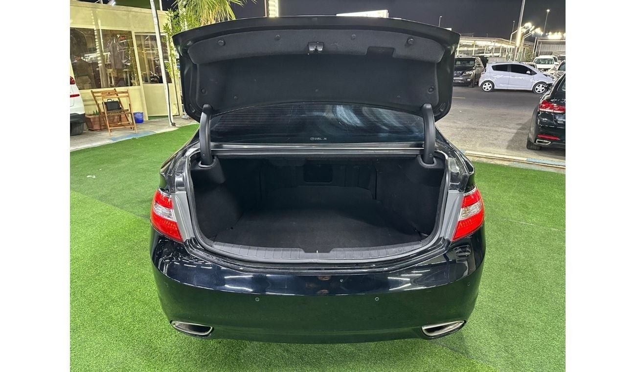 Hyundai Grandeur Hyundai Grandeur made in Korea in good perfect condition with 2.4 engine on leather interior mileage