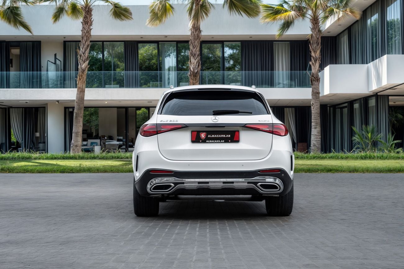 مرسيدس بنز GLC 200 GLC 200 | 4,603 P.M | 0% Downpayment | Mercedes GLC 200 AMG!