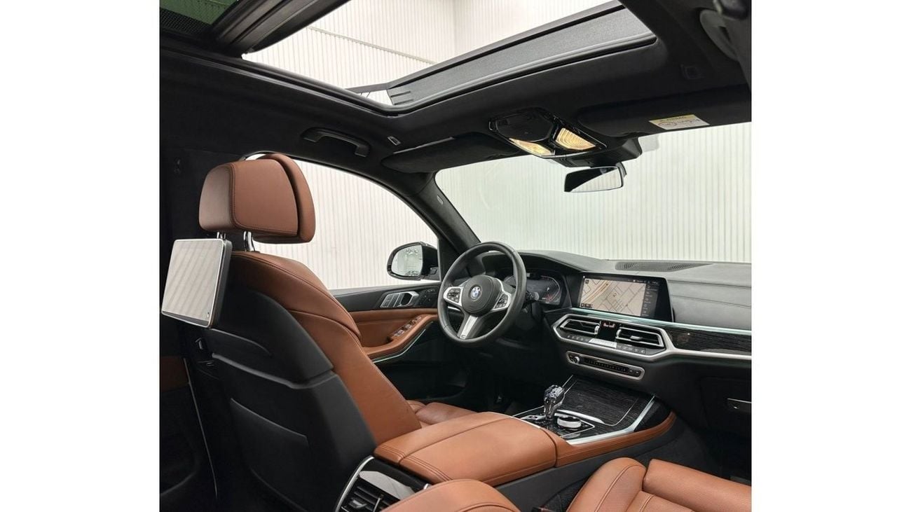 BMW X7 xDrive40i Luxury M Sport Package 2022 BMW X7 xDrive40i M-Sport 7 Seater, Jan 2027 BMW Warranty + Ser