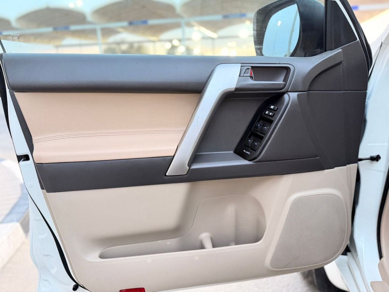 تويوتا برادو TXL 2.8L