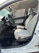 ميتسوبيشي اتراج GLX Base 1.2L