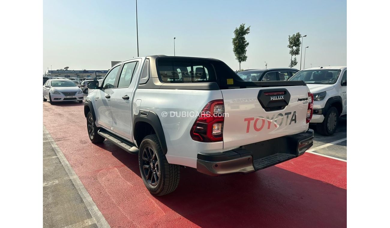 Toyota Hilux TOYOTA HILUX 4.0 AT ADVENTURE WHITE 2023 * EXPORT ONLY *