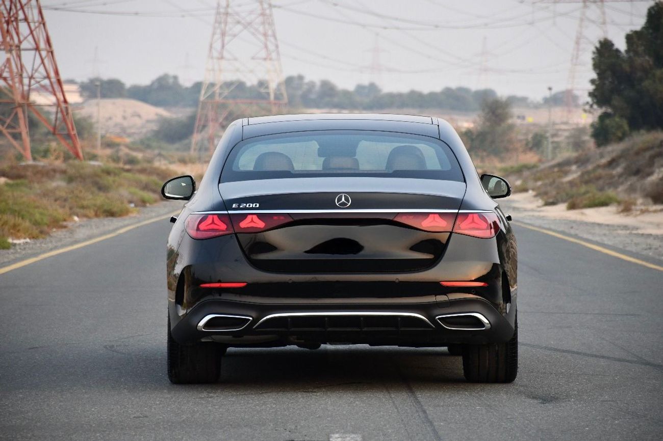 مرسيدس بنز E200 MERCEDES E200 2026 0KM BLACK  TAN