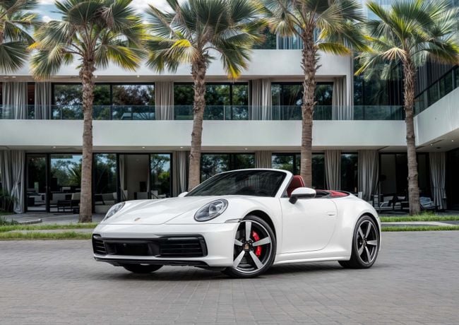 Used 2020 Porsche 911 for sale in UAE | Verified Second Hand Porsche 911 Price
