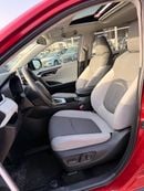 تويوتا راف ٤ XLE 2.5 L | sunroof, push start low mileage full option