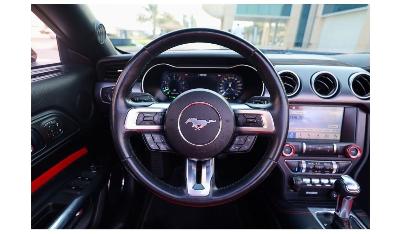 Ford Mustang Ford Mustang GT Premium Convertible 2018 GCC under Agency Warranty and Service Contract with Flexibl