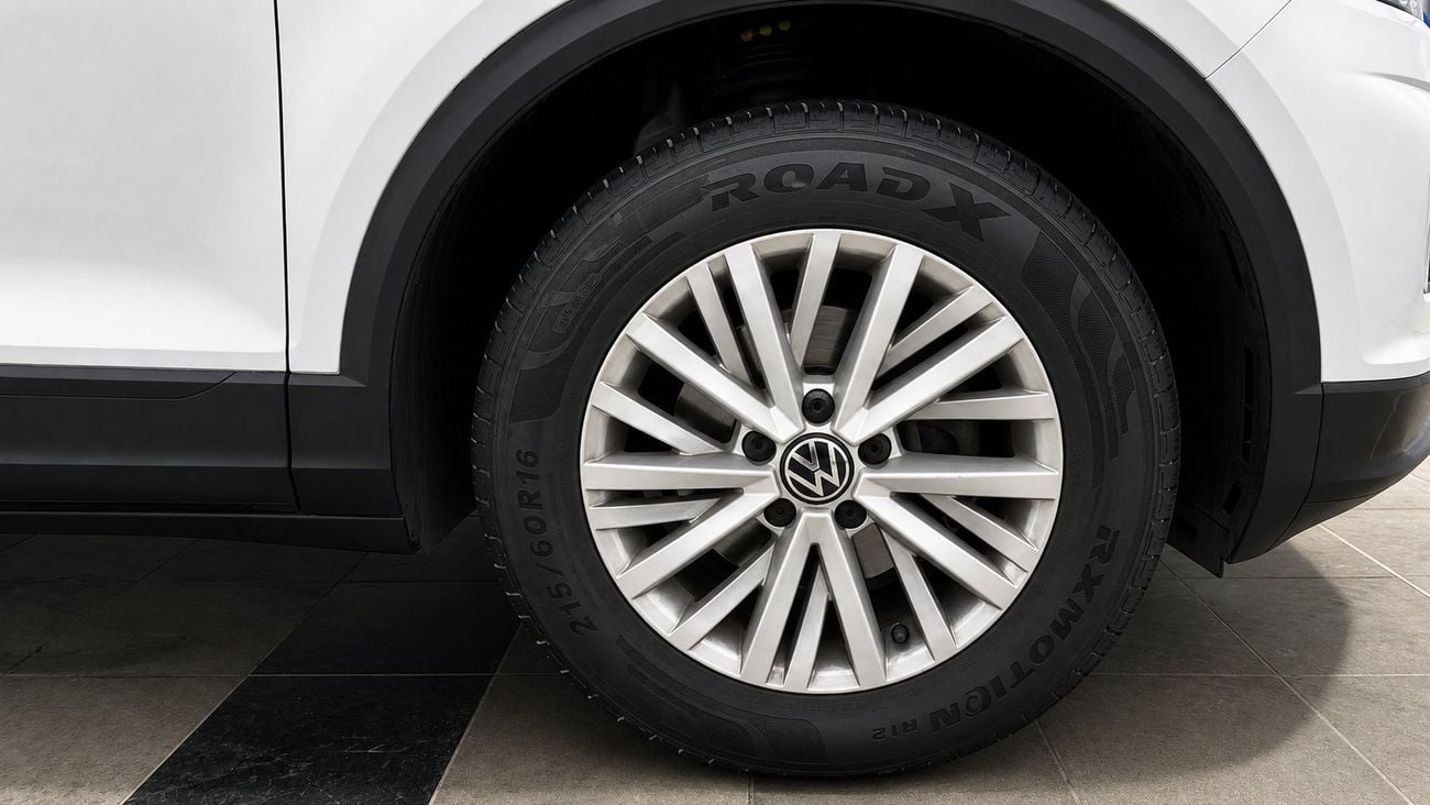 Volkswagen T-ROC 2022 LIFE | AED 815/Month | 0 DP | 30 Day Return | Warranty | Service History