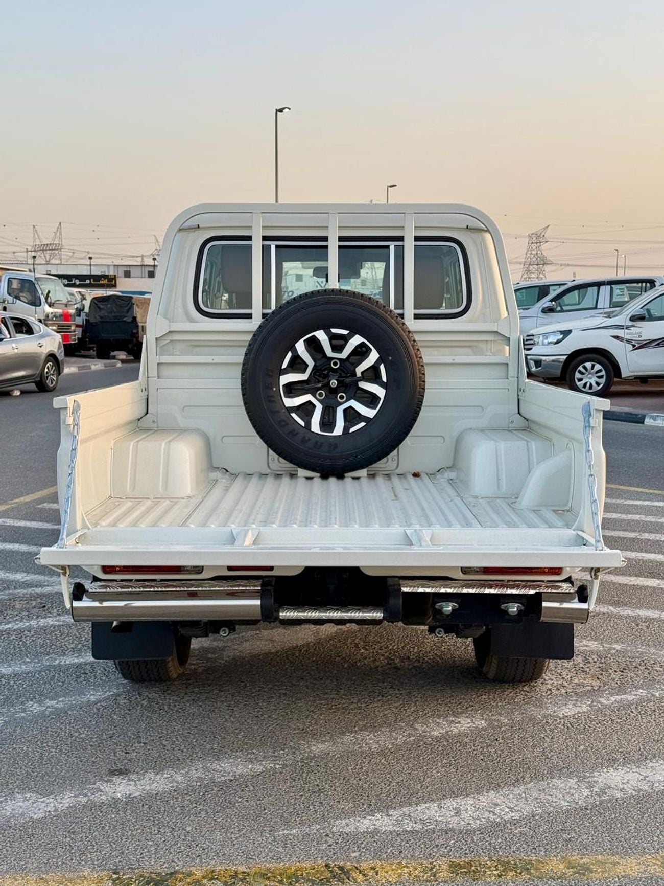 تويوتا لاند كروزر 70 HT VXR Toyota Land Cruiser (70 Series) (GRJ79) 4.0L AWD