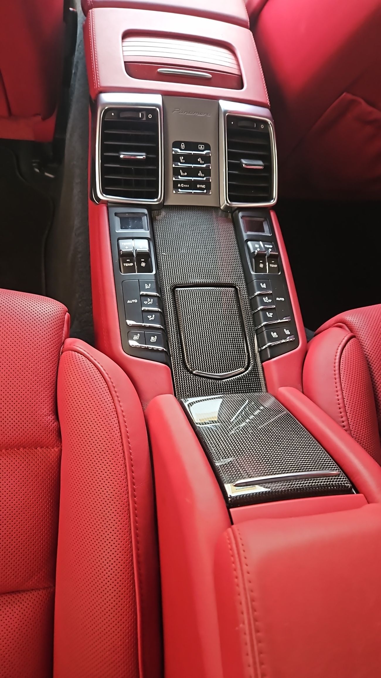 Porsche Panamera Turbo S Executive 4.8L