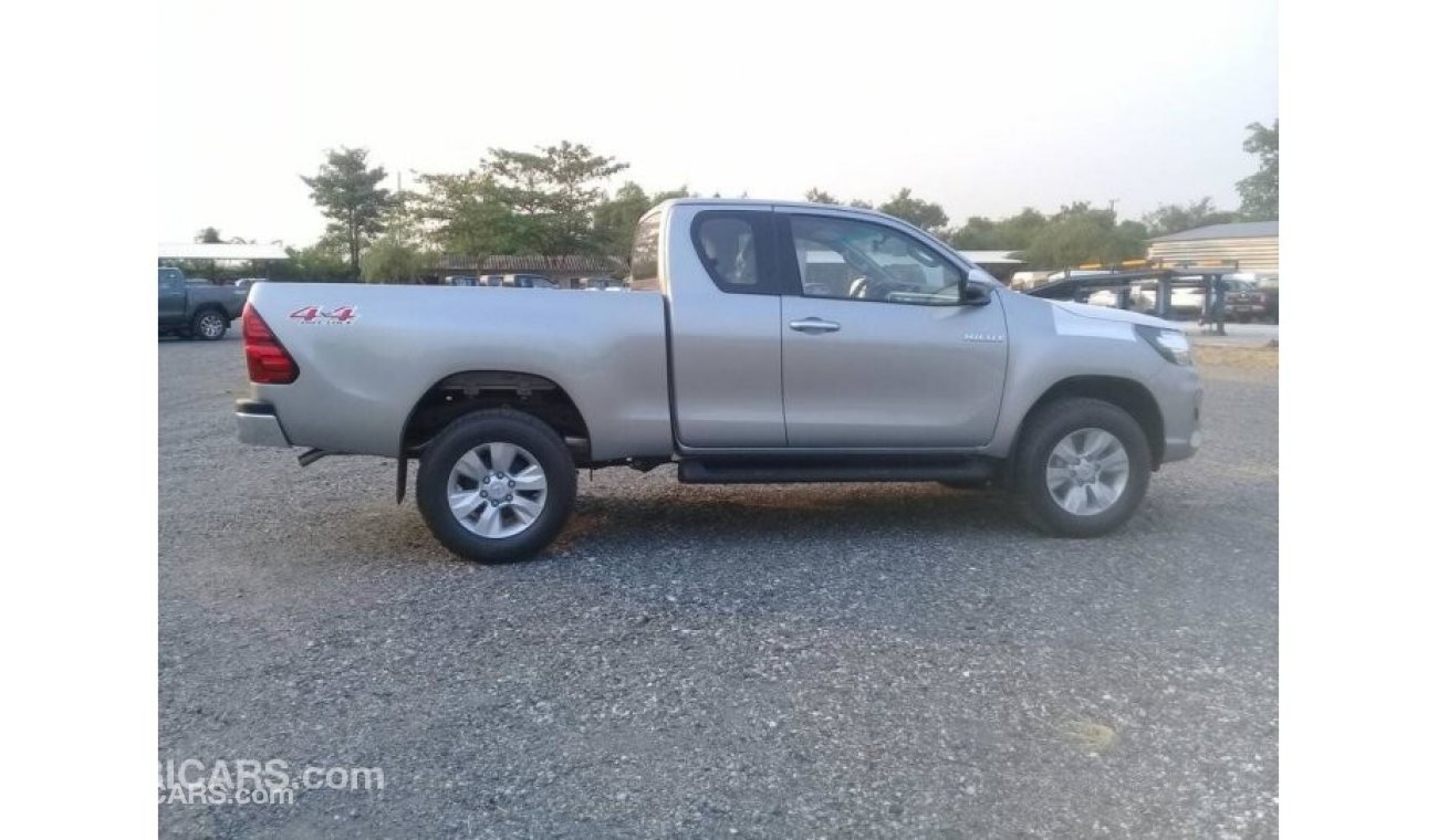 Toyota Hilux Diesel 4x4 Manual  One Cap & half