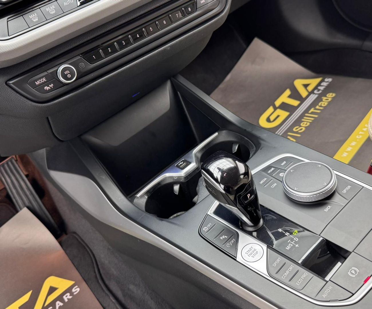 بي أم دبليو 218 2022 BMW 218i Joy edition, 2026 BMW Warranty, Excellent Condition, GCC